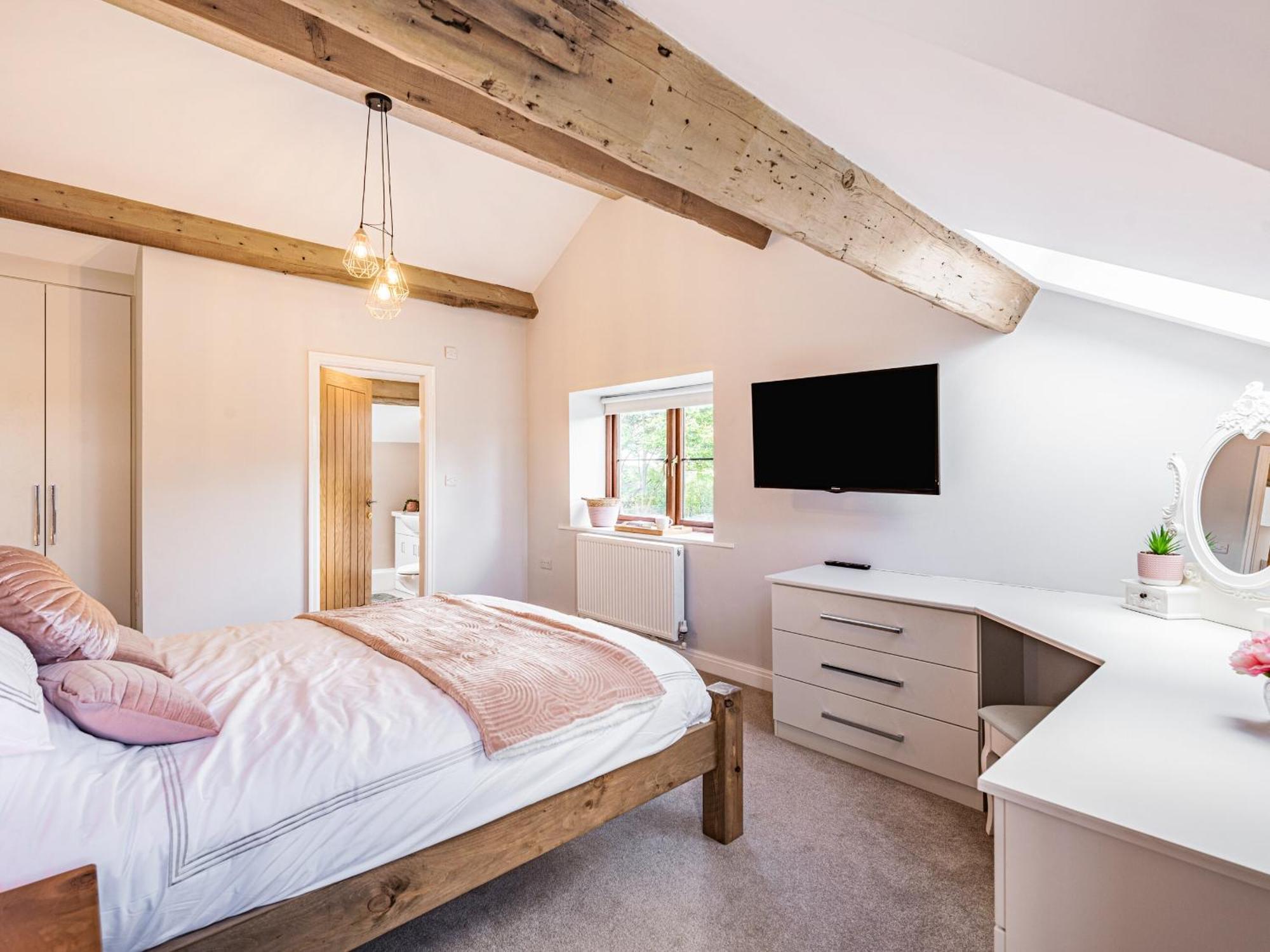 Villa Stuarts Farm Barn Westhead Esterno foto